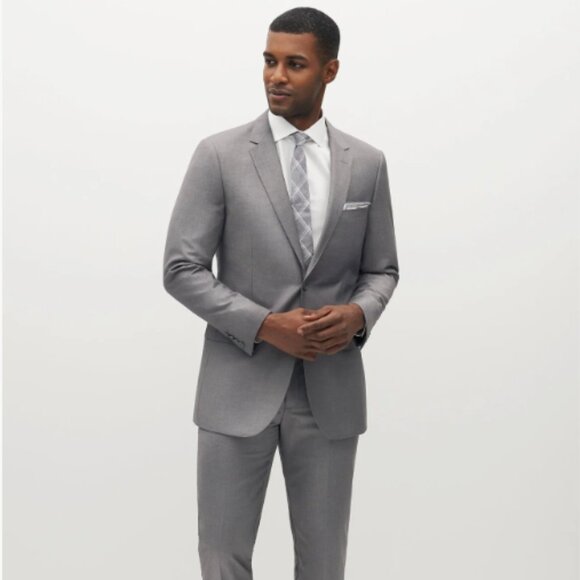Men's Textured Gray Suit -  Three Piece Suit - Professional Attire - Picture 1 of 8